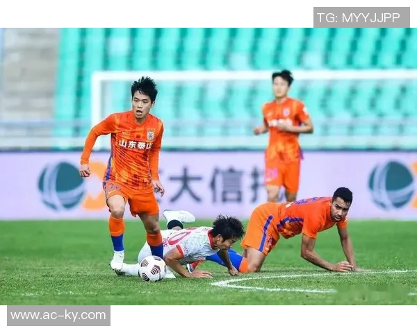 彭啸在泰山逐渐崭露头角下赛季有望争夺中超最佳青年球员荣誉