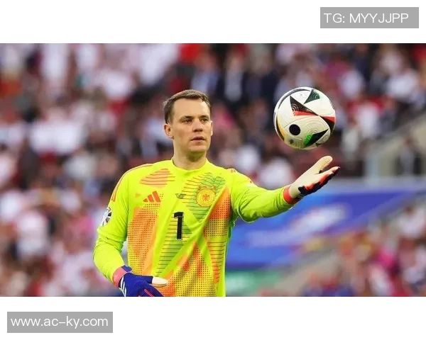 德媒分析若乌尔比希再犯错拜仁或将续约诺伊尔一年