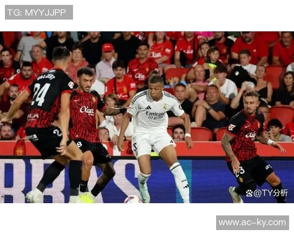 姆巴佩状态火热国家队近5场狂轰5球距吉鲁仅差4球争夺射手王